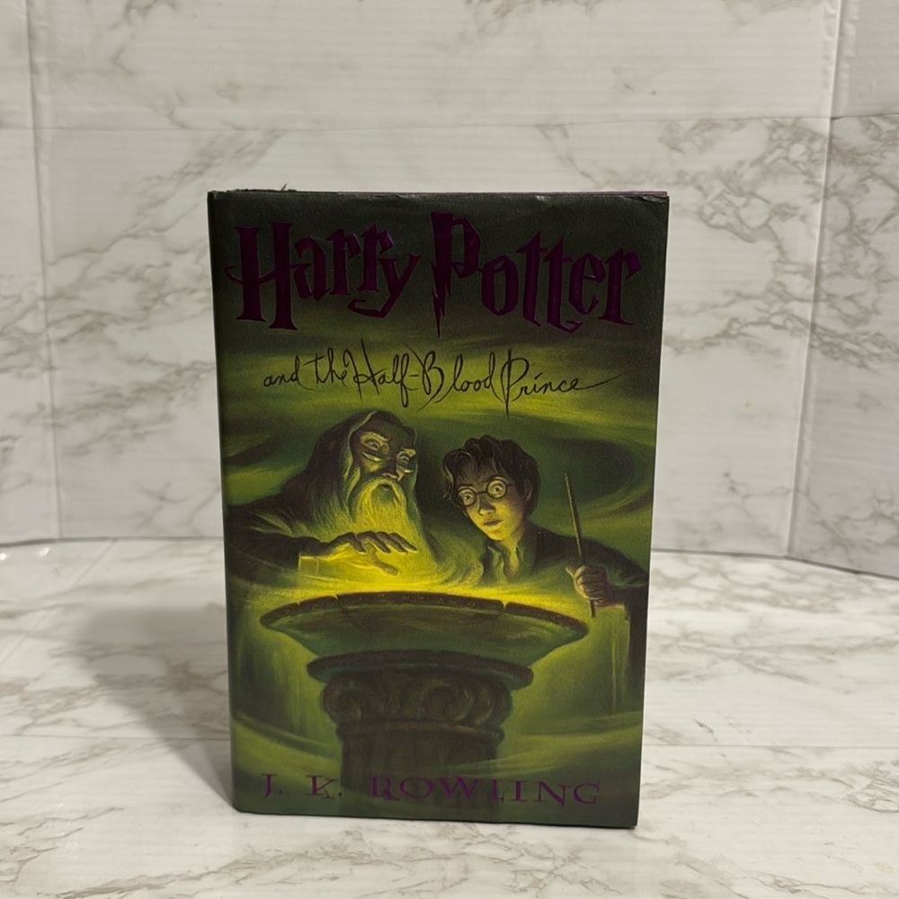 Harry Potter and the half blood prince book